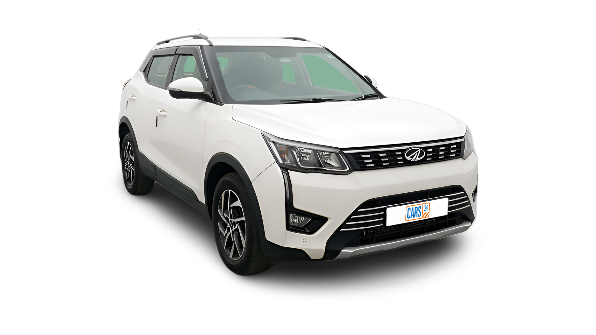2022 Mahindra XUV300 - SUV - Diesel - Automatic - ₹9.25 lakh